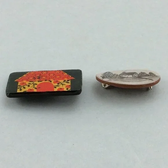2 Handmade House Cottage Themed Brooches Pins Countryside Wood Clay Cottagecore - Picture 7 of 12